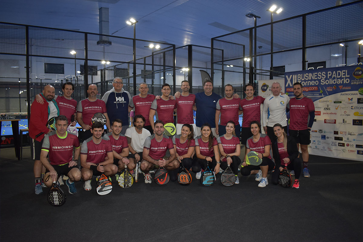 Padel Tournament: A team on and off the court