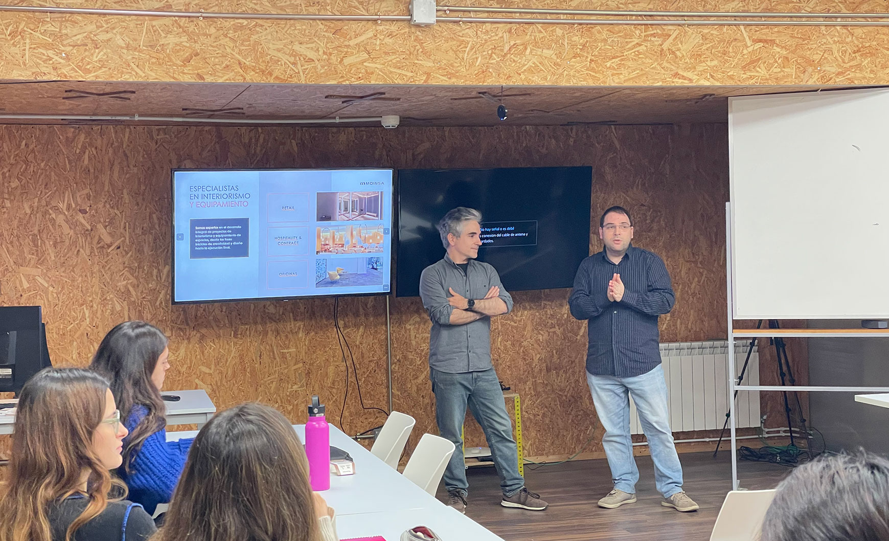 Inspirando a las nuevas generaciones en la ESD de Madrid: así gestionamos nuestros proyectos